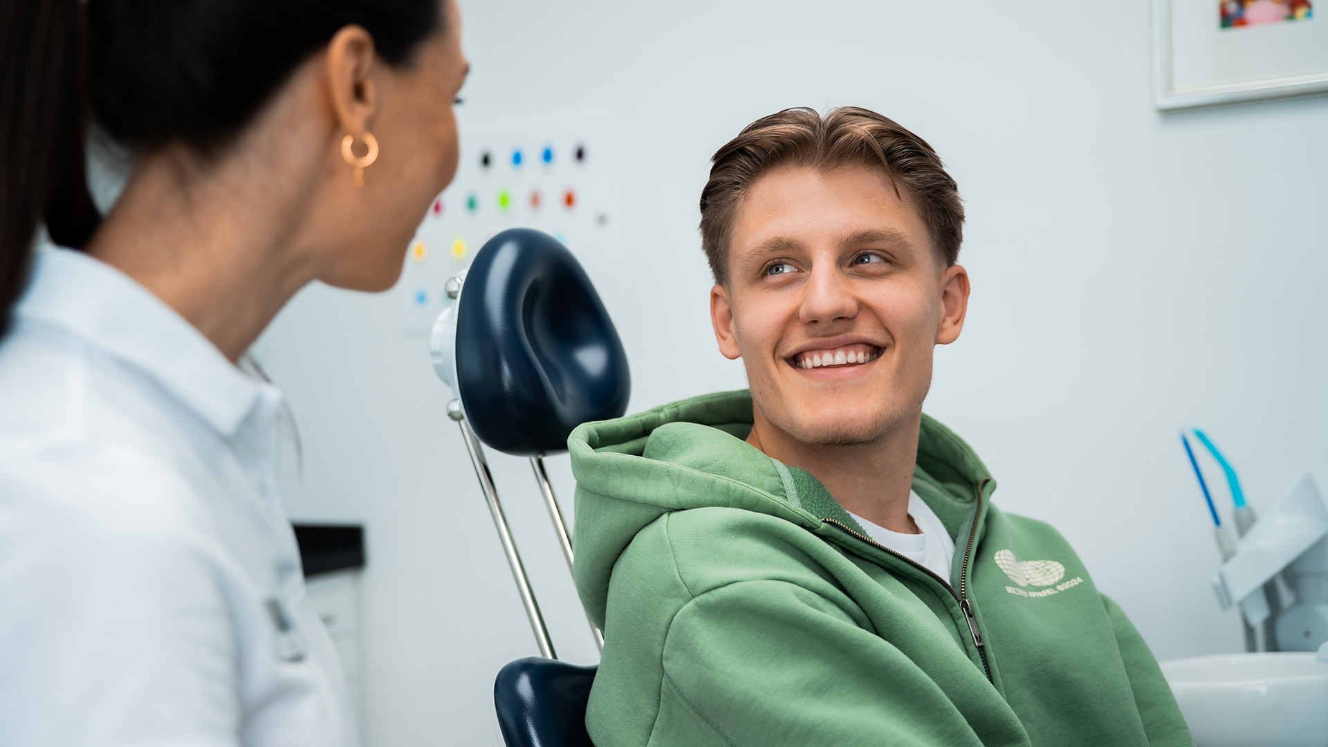 Appolonia_Kieferorthopaedie_Erwachsene-1